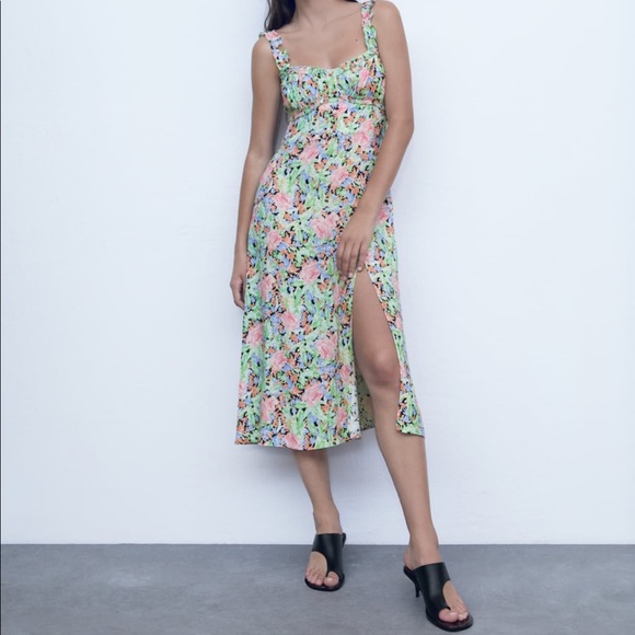 Zara Dresses & Skirts - Zara | Floral Printed Midi Dress